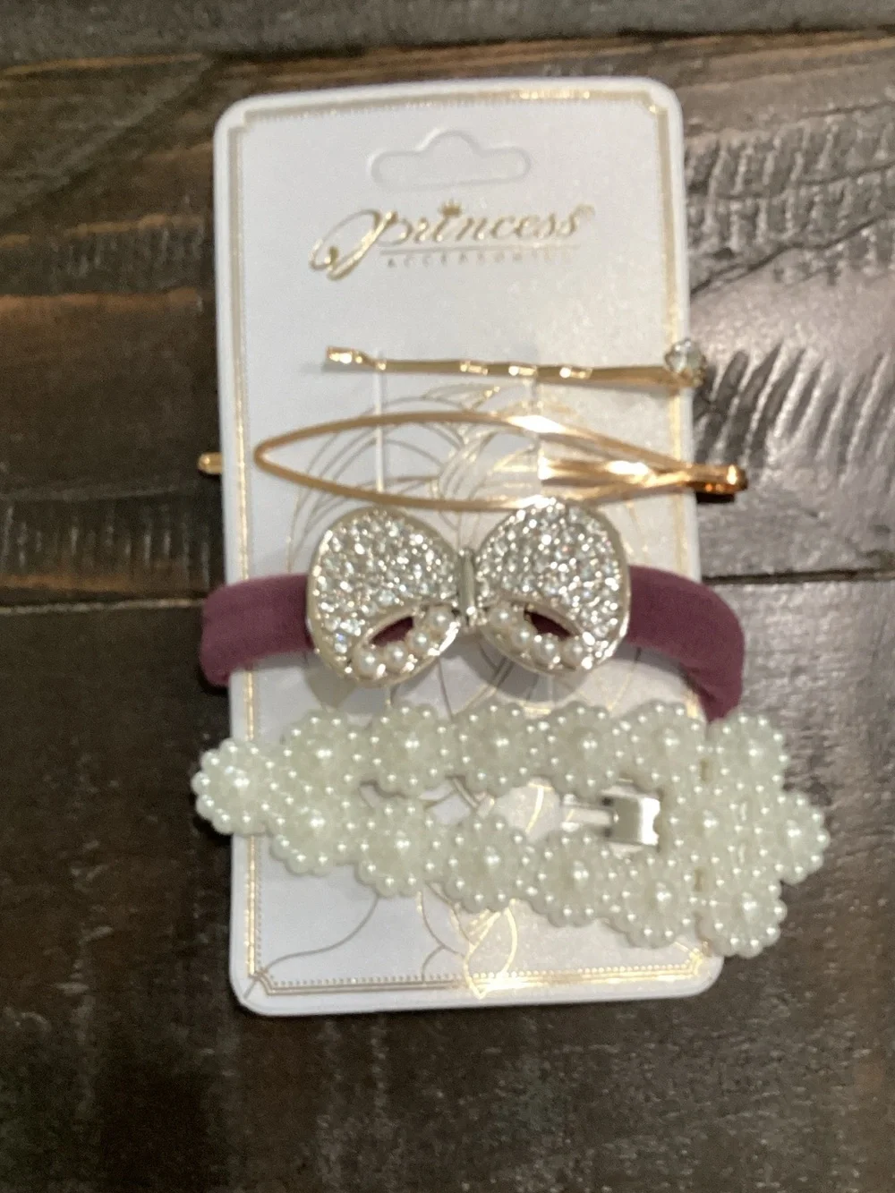 Princess Accessories Women's Purple and Pearl Hair Clip‎ Set